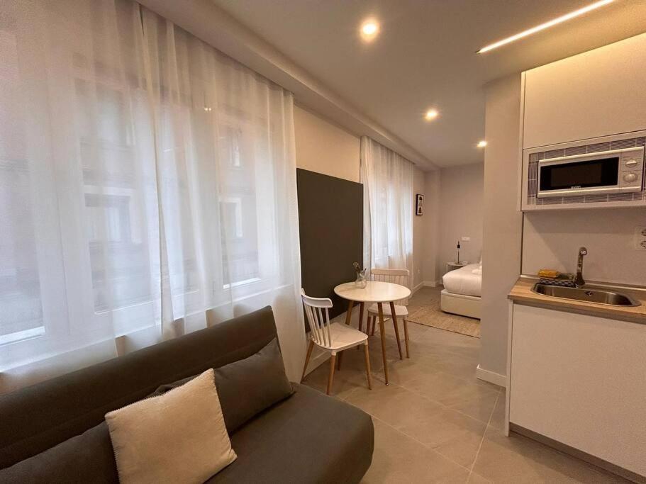 Cozy Studio In Tetuan - En 1/9 마드리드 외부 사진